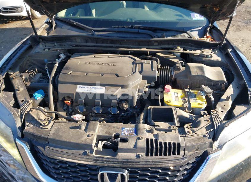 Photo 10 of 2013 Honda Accord EX-L V-6 (VIN 1HGCT2B80DA012637)