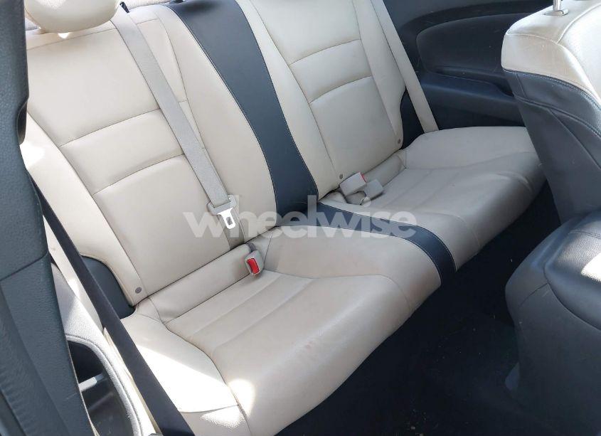 Photo 8 of 2013 Honda Accord EX-L V-6 (VIN 1HGCT2B80DA012637)