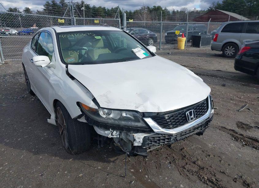 Photo 13 of 2015 Honda Accord EX-L V-6 (VIN 1HGCT2B80FA000362)