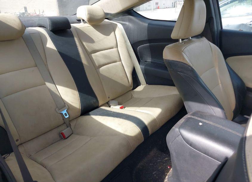 Photo 8 of 2015 Honda Accord EX-L V-6 (VIN 1HGCT2B80FA000362)