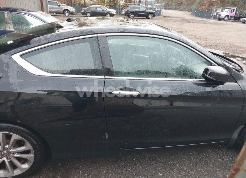 Photo 13 of 2013 Honda Accord EX-L V-6 (VIN 1HGCT2B81DA001677)