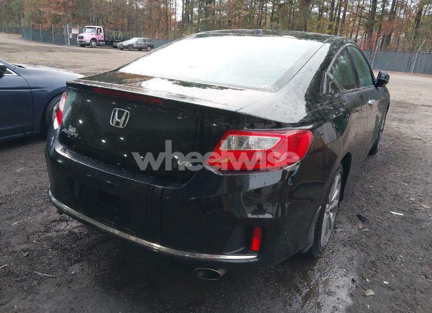 Photo 4 of 2013 Honda Accord EX-L V-6 (VIN 1HGCT2B81DA001677)