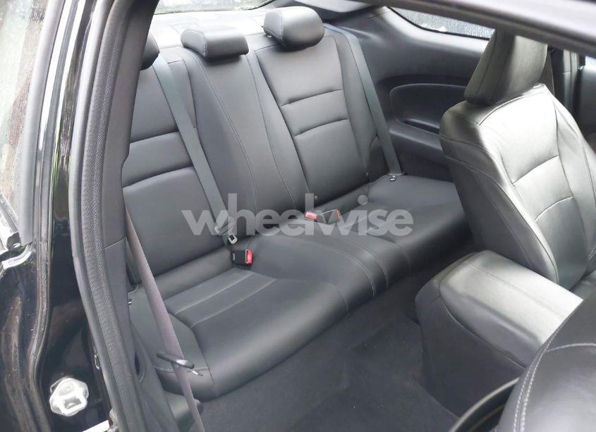 Photo 8 of 2013 Honda Accord EX-L V-6 (VIN 1HGCT2B81DA001677)