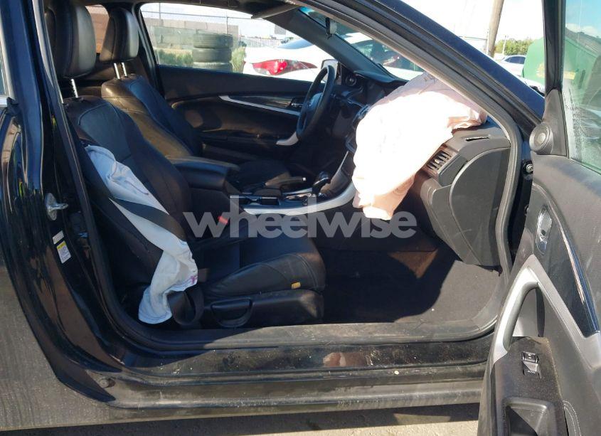 Photo 5 of 2013 Honda Accord EX-L V-6 (VIN 1HGCT2B81DA008144)