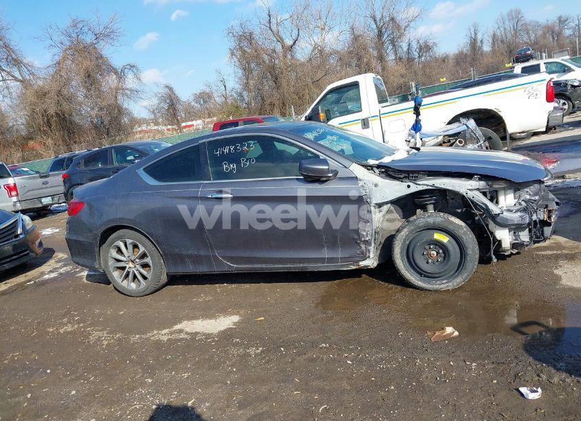 Photo 14 of 2013 Honda Accord EX-L V-6 (VIN 1HGCT2B81DA010282)