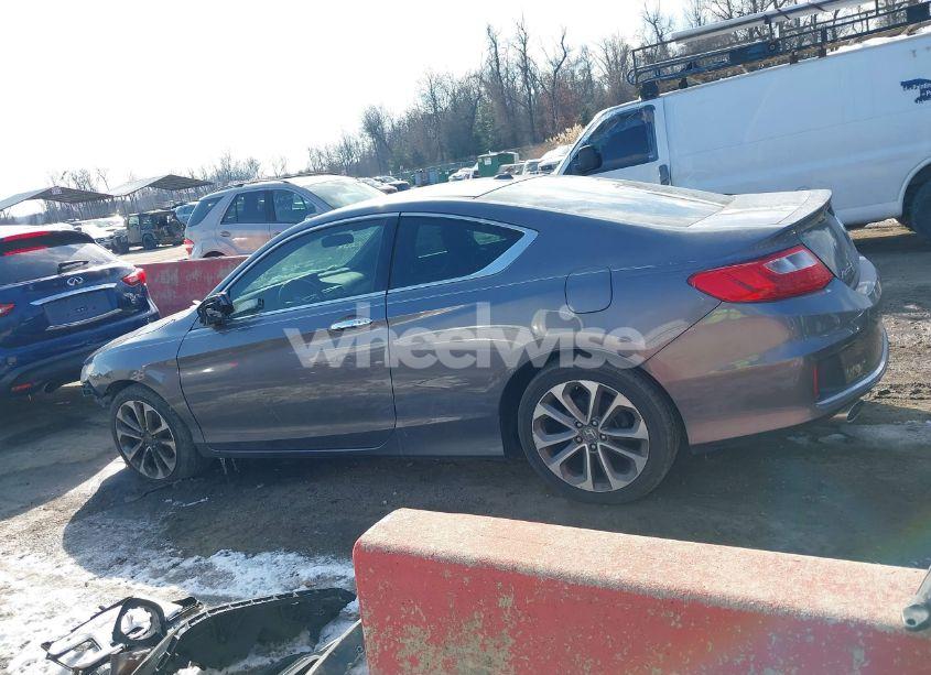 Photo 15 of 2013 Honda Accord EX-L V-6 (VIN 1HGCT2B81DA010282)