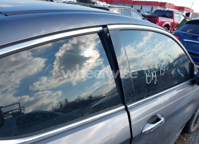 Photo 18 of 2013 Honda Accord EX-L V-6 (VIN 1HGCT2B81DA010282)