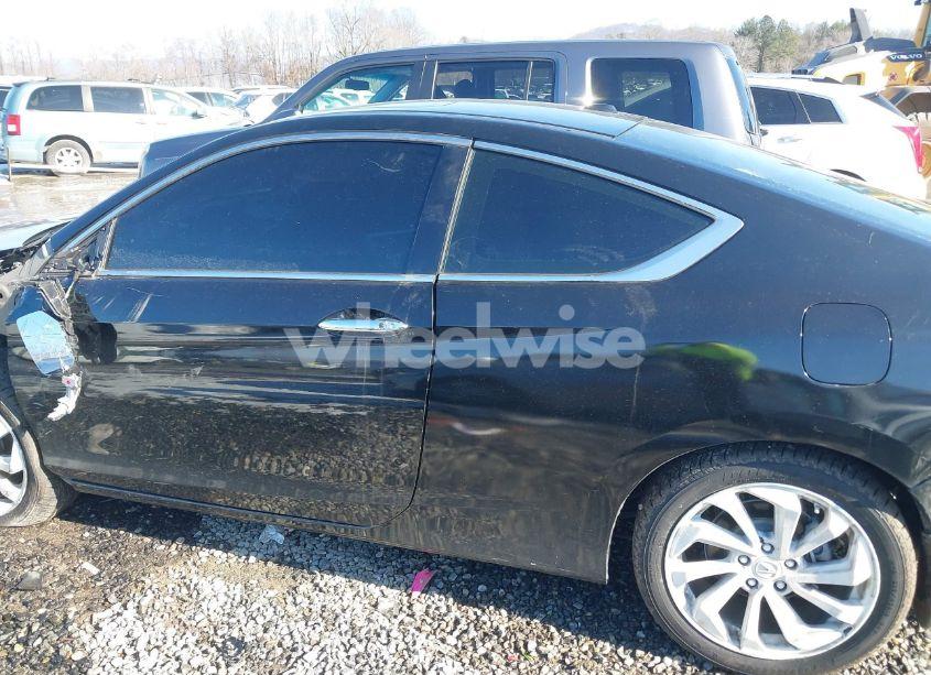 Photo 15 of 2013 Honda Accord EX-L V-6 (VIN 1HGCT2B81DA010444)