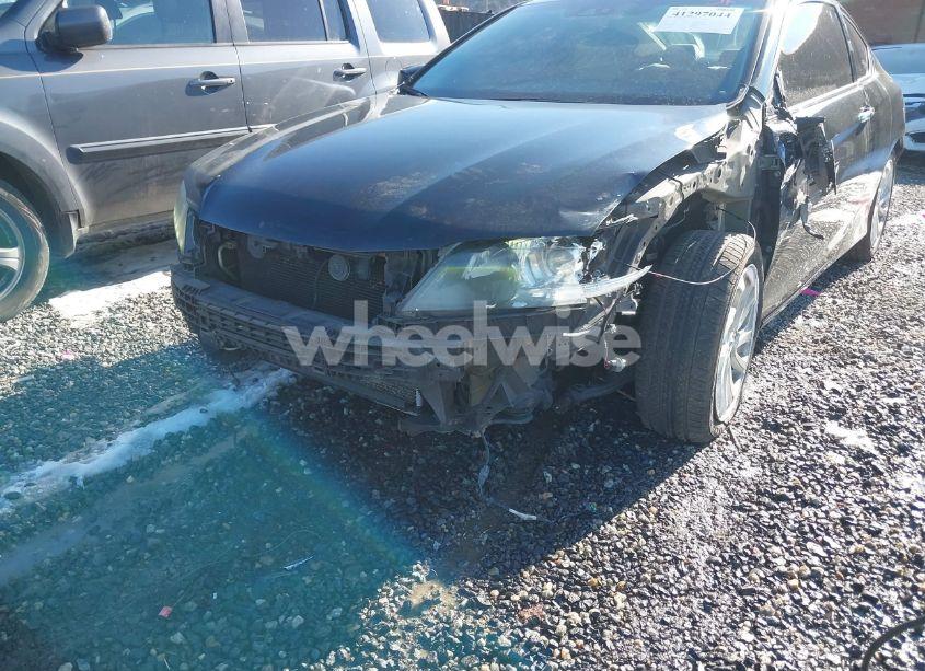 Photo 6 of 2013 Honda Accord EX-L V-6 (VIN 1HGCT2B81DA010444)