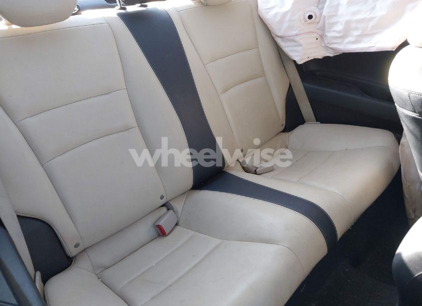 Photo 8 of 2013 Honda Accord EX-L V-6 (VIN 1HGCT2B81DA010444)