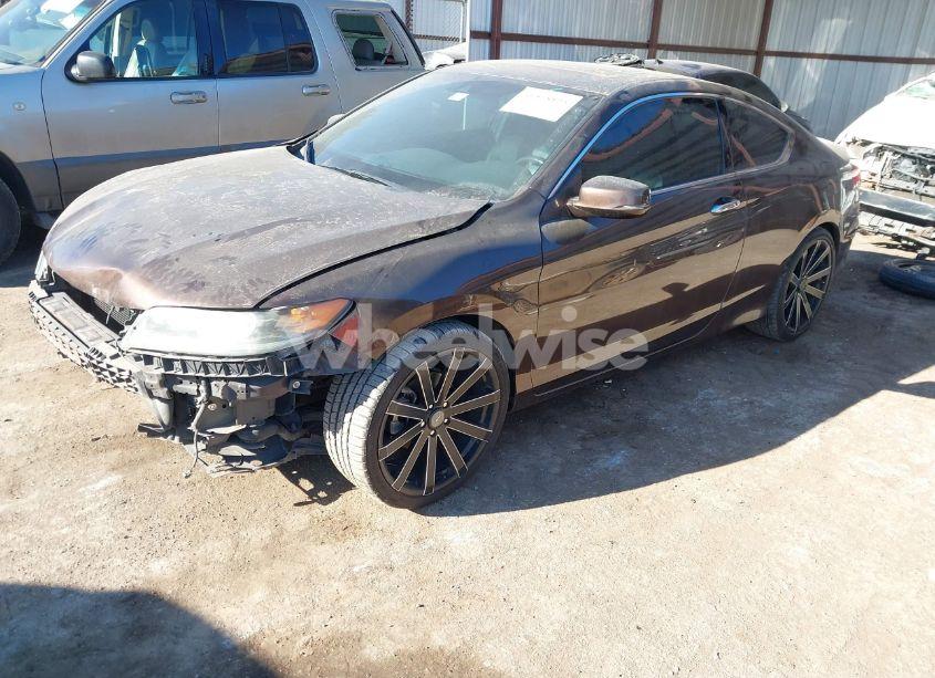 Photo 2 of 2013 Honda Accord EX-L V-6 (VIN 1HGCT2B81DA012842)