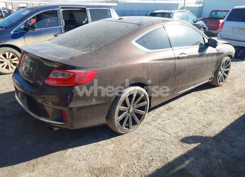 Photo 4 of 2013 Honda Accord EX-L V-6 (VIN 1HGCT2B81DA012842)