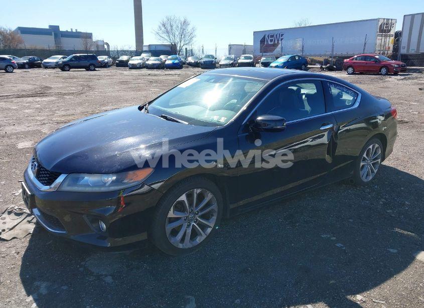 Photo 2 of 2014 Honda Accord EX-L V-6 (VIN 1HGCT2B81EA001499)