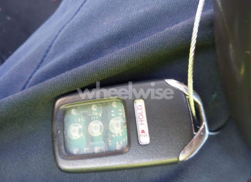 Photo 11 of 2014 Honda Accord EX-L V-6 (VIN 1HGCT2B81EA008839)