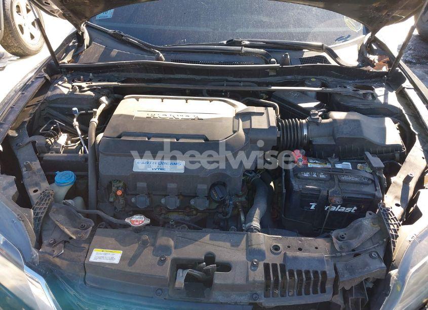 Photo 10 of 2015 Honda Accord EX-L V-6 (VIN 1HGCT2B81FA004856)