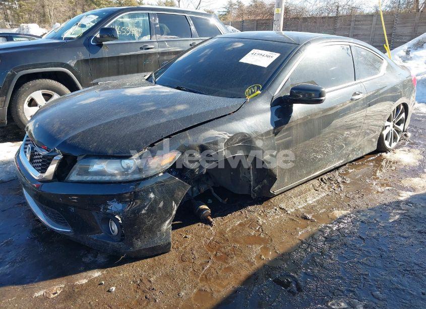 Photo 2 of 2015 Honda Accord EX-L V-6 (VIN 1HGCT2B81FA004856)