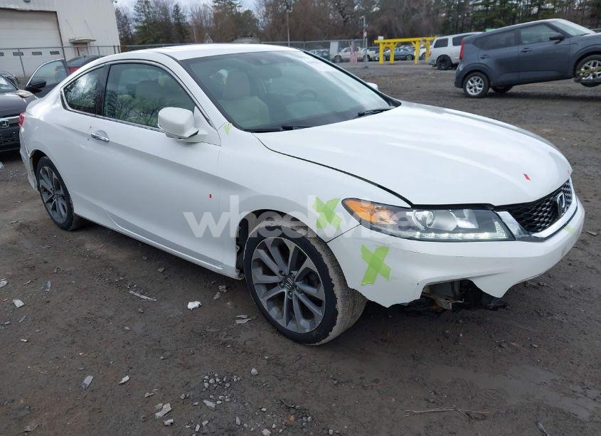 2015 Honda Accord EX-L V-6 (VIN 1HGCT2B81FA006140) main photo