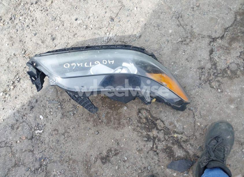 Photo 12 of 2013 Honda Accord EX-L V-6 (VIN 1HGCT2B82DA009691)