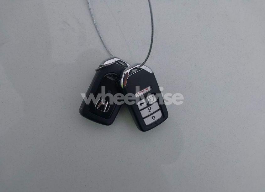 Photo 11 of 2017 Honda Accord EX-L V6 (VIN 1HGCT2B82HA007011)