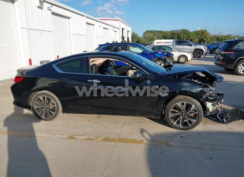 Photo 14 of 2017 Honda Accord EX-L V6 (VIN 1HGCT2B82HA007011)