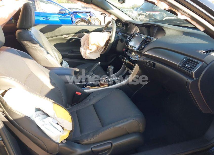 Photo 5 of 2017 Honda Accord EX-L V6 (VIN 1HGCT2B82HA007011)