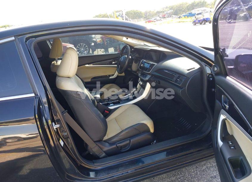 Photo 5 of 2013 Honda Accord EX-L V-6 (VIN 1HGCT2B83DA005651)