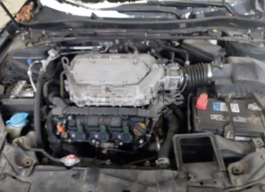 Photo 10 of 2014 Honda Accord EX-L V-6 (VIN 1HGCT2B84EA000251)