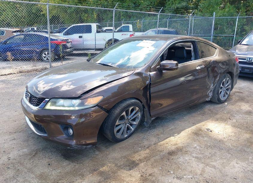 Photo 2 of 2014 Honda Accord EX-L V-6 (VIN 1HGCT2B84EA005501)