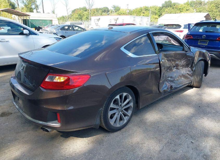 Photo 4 of 2014 Honda Accord EX-L V-6 (VIN 1HGCT2B84EA005501)