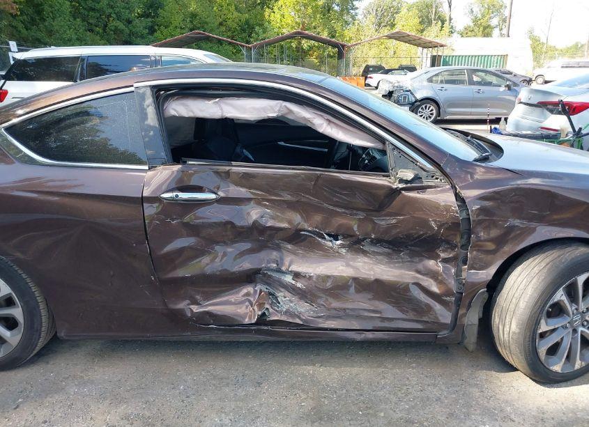 Photo 6 of 2014 Honda Accord EX-L V-6 (VIN 1HGCT2B84EA005501)