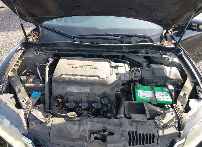 Photo 10 of 2015 Honda Accord EX-L V-6 (VIN 1HGCT2B84FA005323)