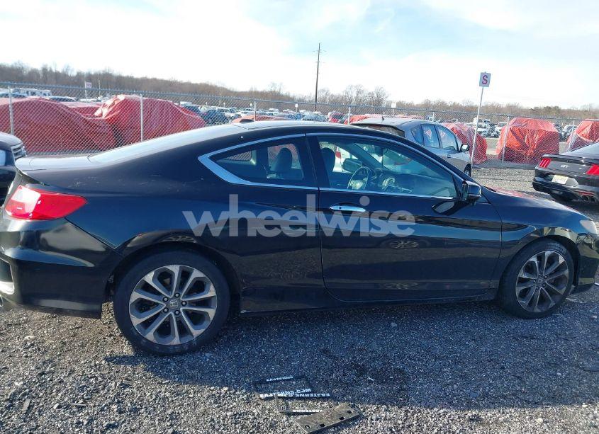 Photo 13 of 2015 Honda Accord EX-L V-6 (VIN 1HGCT2B84FA005323)