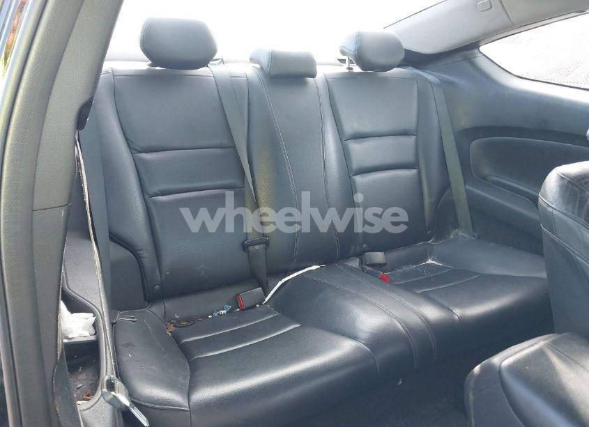 Photo 8 of 2015 Honda Accord EX-L V-6 (VIN 1HGCT2B84FA005323)