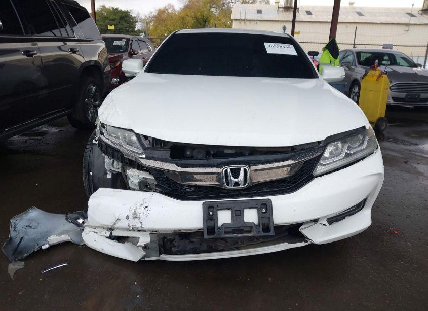 Photo 12 of 2017 Honda Accord EX-L V6 (VIN 1HGCT2B84HA005535)