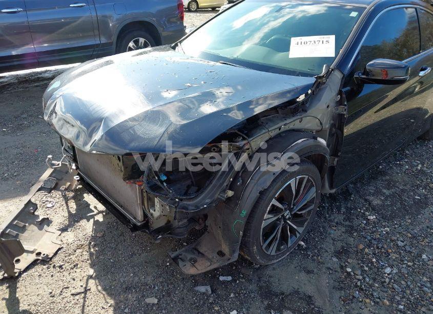 Photo 18 of 2017 Honda Accord EX-L V6 (VIN 1HGCT2B84HA007009)