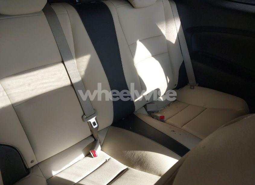 Photo 8 of 2013 Honda Accord EX-L V-6 (VIN 1HGCT2B85DA004212)