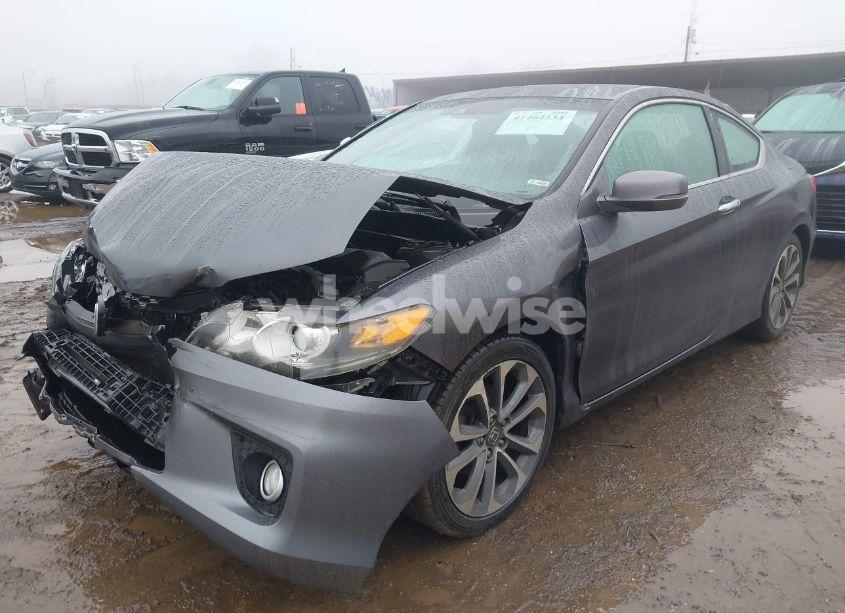 Photo 2 of 2013 Honda Accord EX-L V-6 (VIN 1HGCT2B85DA007112)