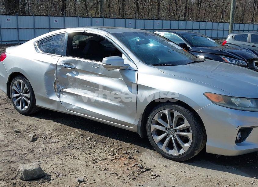 Photo 6 of 2013 Honda Accord EX-L V-6 (VIN 1HGCT2B85DA012116)