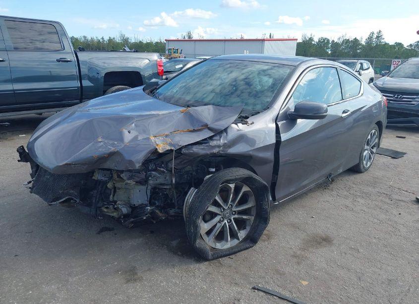 Photo 2 of 2014 Honda Accord EX-L V-6 (VIN 1HGCT2B85EA005622)