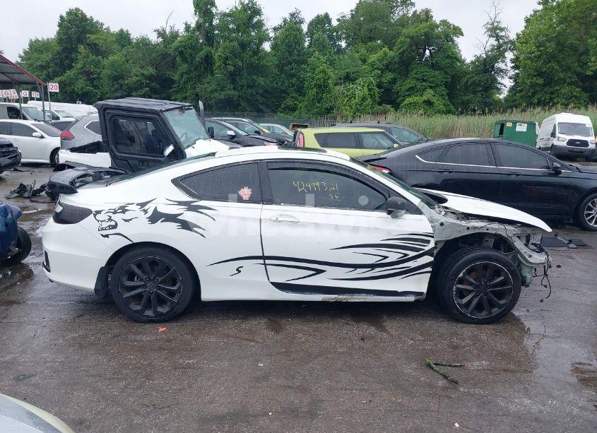 Photo 13 of 2014 Honda Accord EX-L V-6 (VIN 1HGCT2B85EA007760)