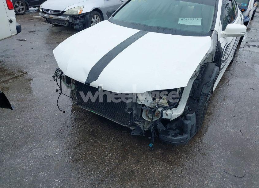 Photo 6 of 2014 Honda Accord EX-L V-6 (VIN 1HGCT2B85EA007760)