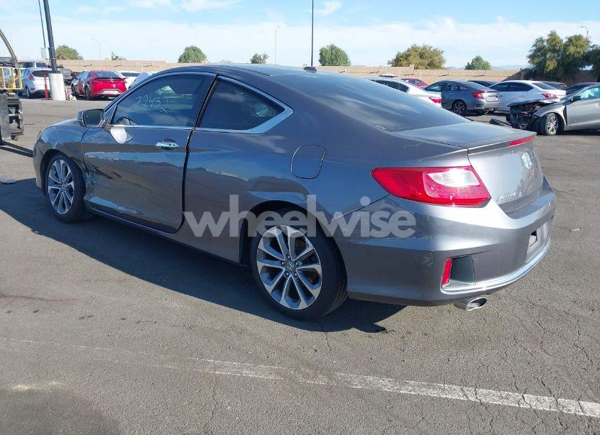 Photo 3 of 2015 Honda Accord EX-L V-6 (VIN 1HGCT2B85FA005735)