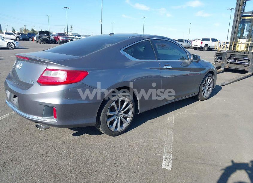 Photo 4 of 2015 Honda Accord EX-L V-6 (VIN 1HGCT2B85FA005735)