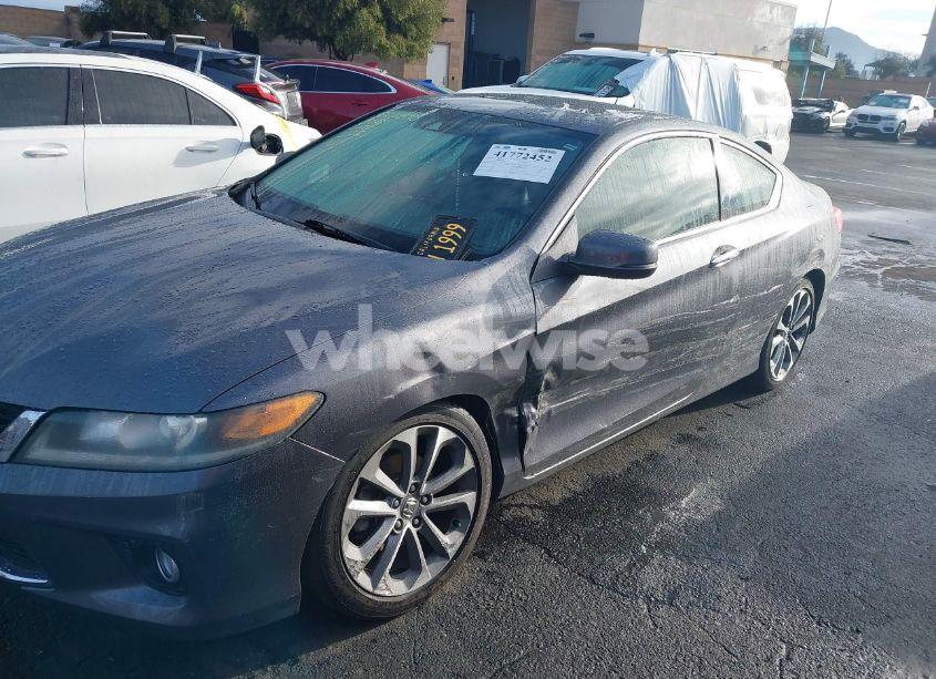 Photo 6 of 2015 Honda Accord EX-L V-6 (VIN 1HGCT2B85FA005735)