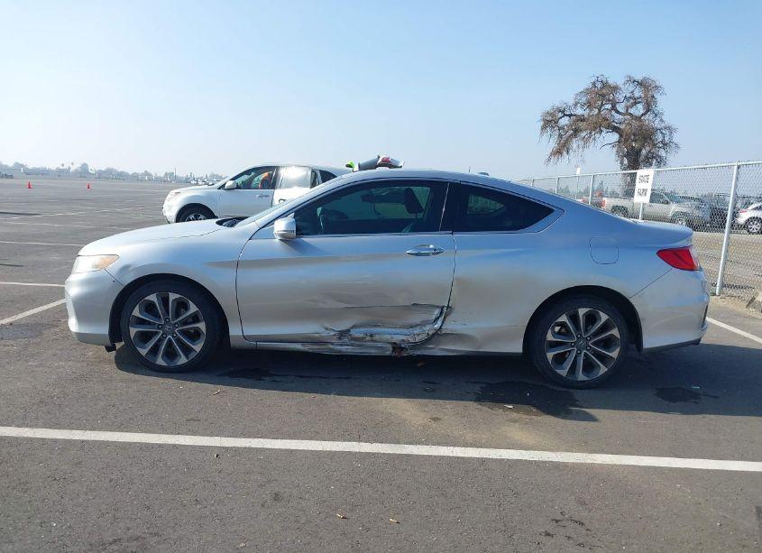 Photo 13 of 2015 Honda Accord EX-L V-6 (VIN 1HGCT2B85FA006707)