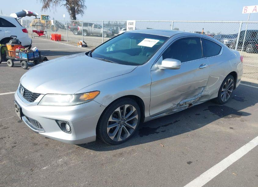 Photo 2 of 2015 Honda Accord EX-L V-6 (VIN 1HGCT2B85FA006707)