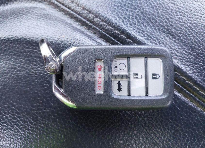 Photo 11 of 2016 Honda Accord EX-L V-6 (VIN 1HGCT2B85GA003565)