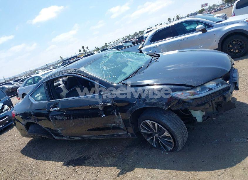 Photo 14 of 2016 Honda Accord EX-L V-6 (VIN 1HGCT2B85GA003565)