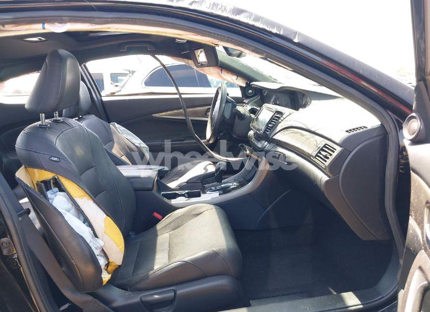 Photo 5 of 2016 Honda Accord EX-L V-6 (VIN 1HGCT2B85GA003565)