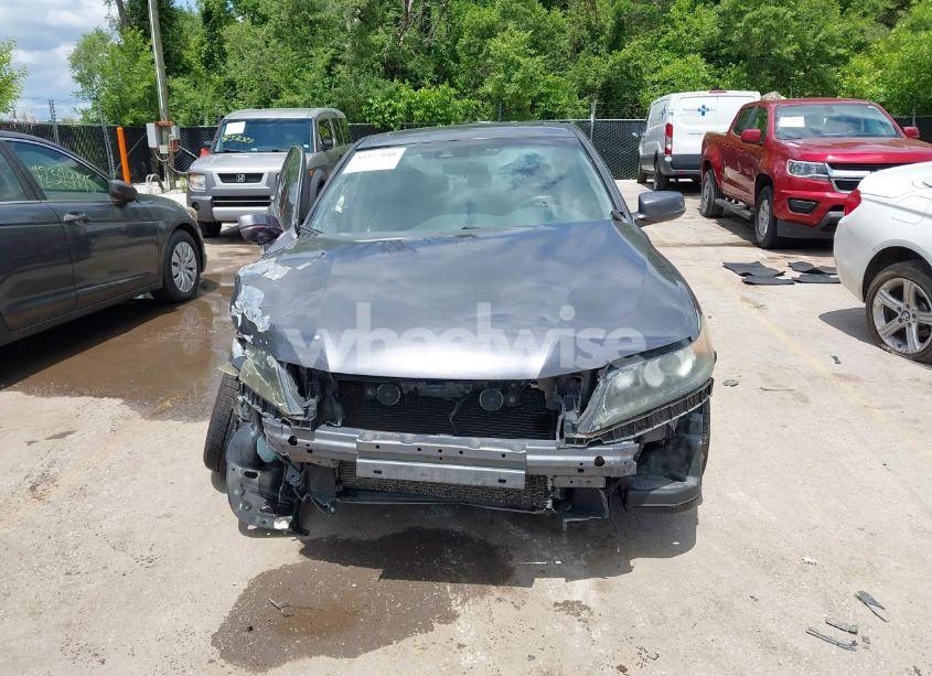 Photo 12 of 2013 Honda Accord EX-L V-6 (VIN 1HGCT2B86DA010424)